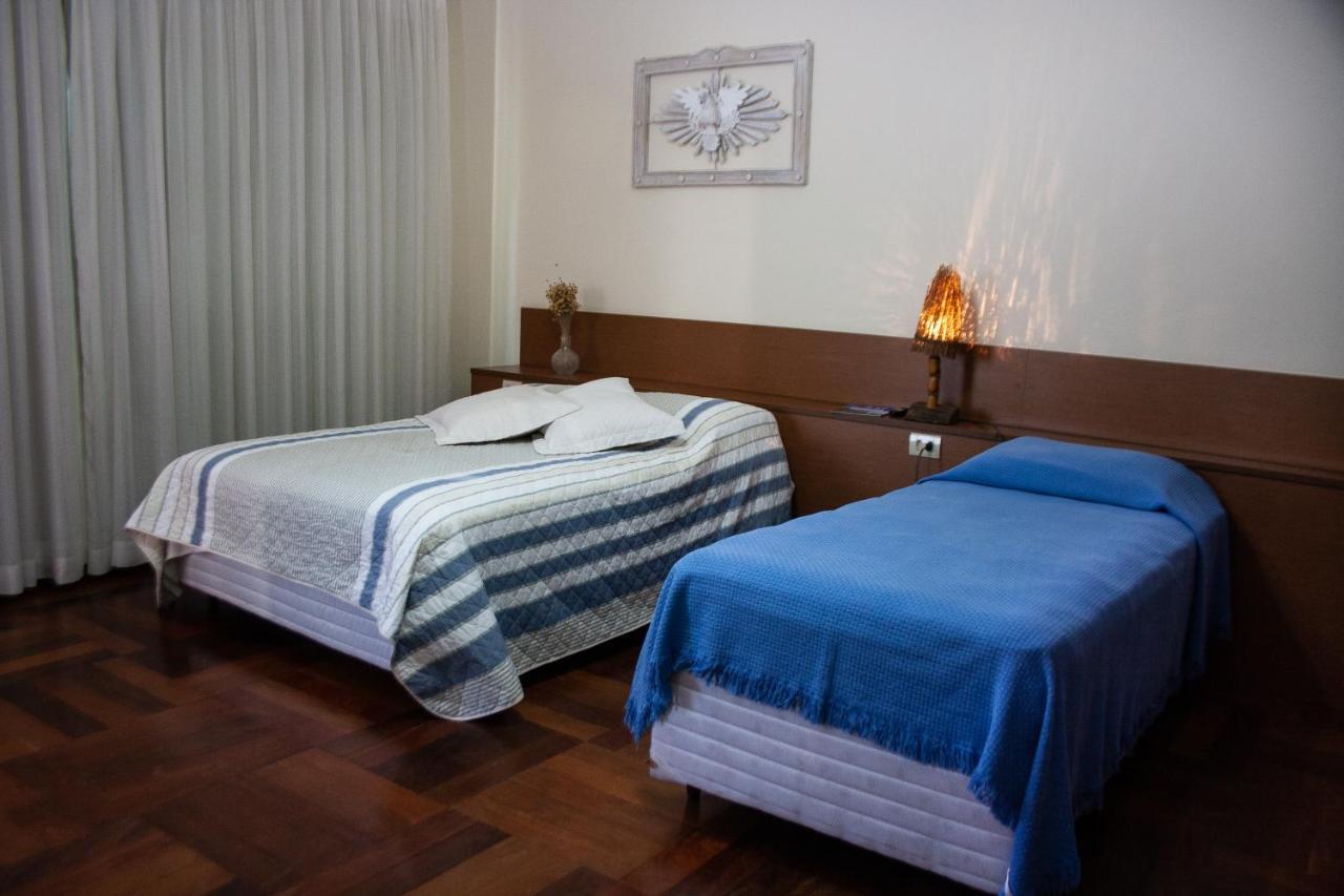 Apart Hotel Agua Limpa Prados Bagian luar foto
